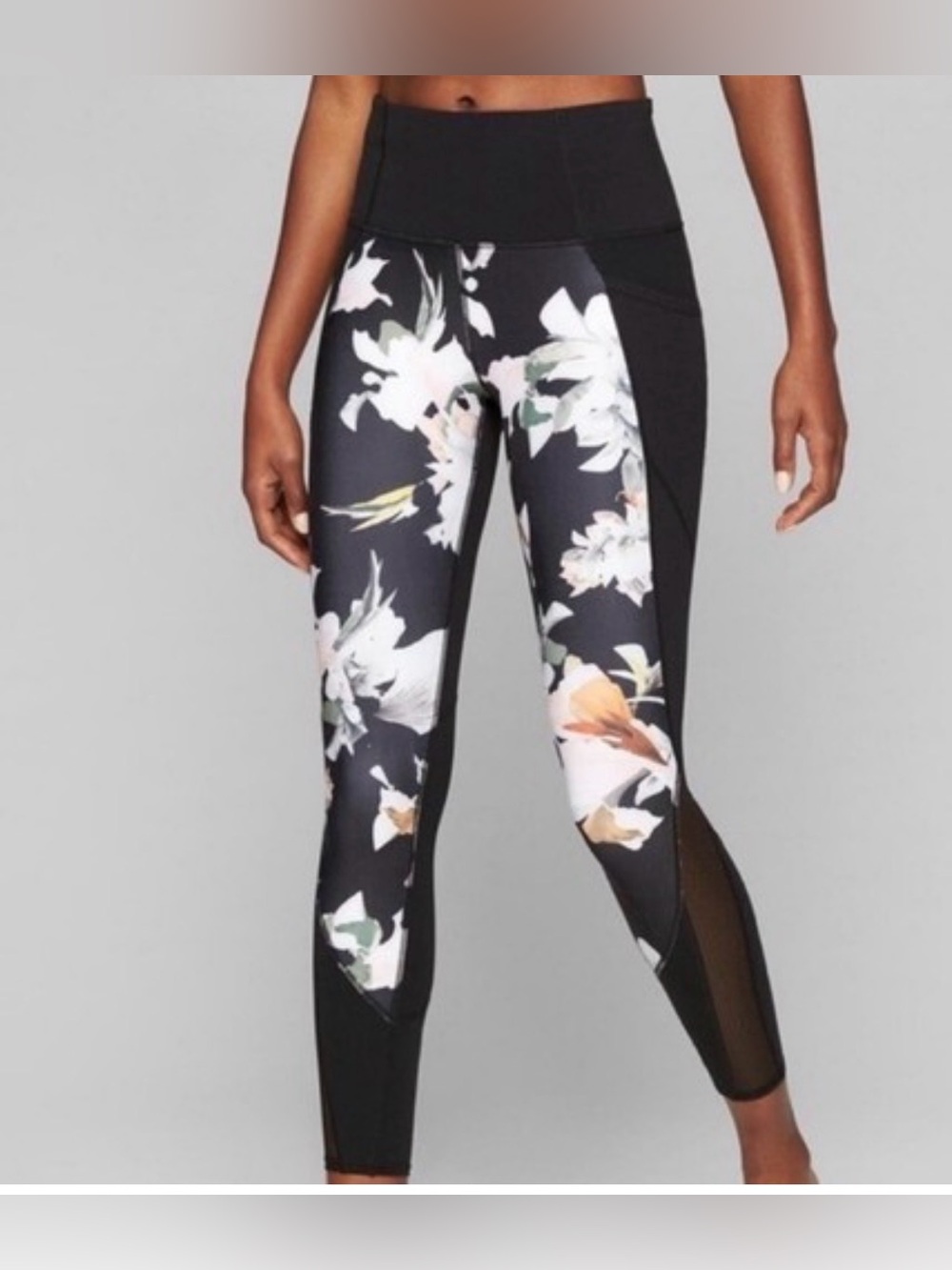 Athleta Blossom Intuition Floral Black‎ 7/8 Leggings Size S